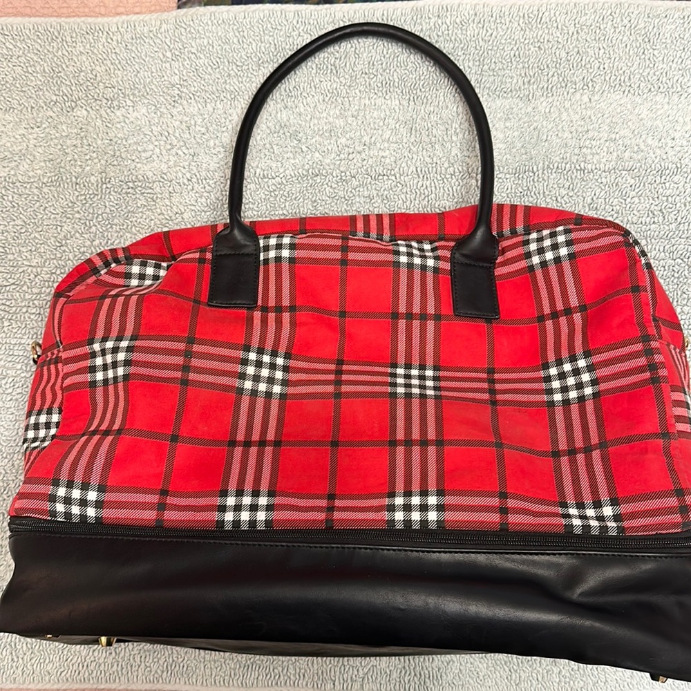 Red tartan plaid weekender travel bag set